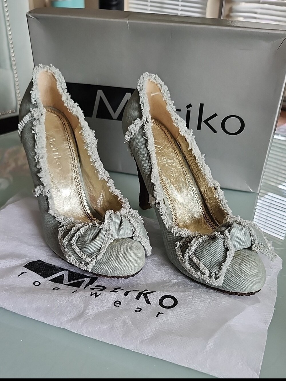 Matiko Sage Green Frayed Bow Heels Boho Chic Y2K Luxe Coquette US 7.5-8 EU 38